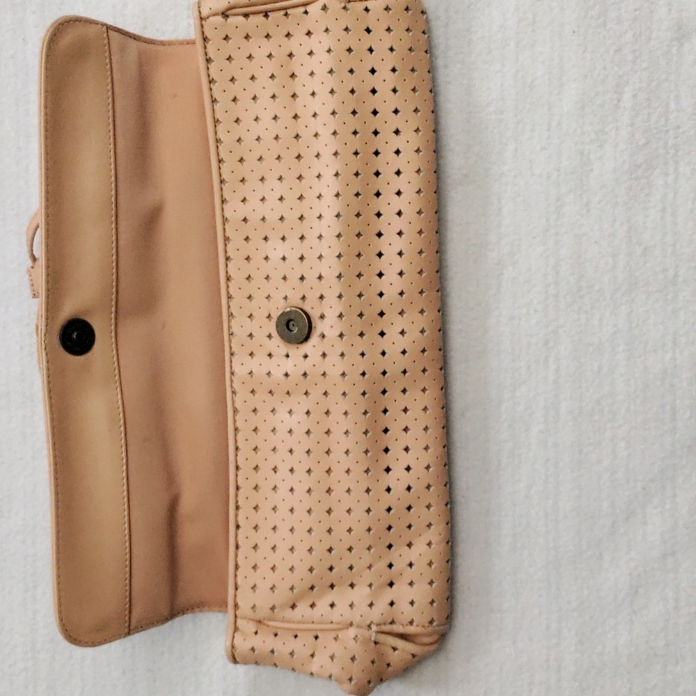 Kenneth Cole Clutch - Picture 3 of 8